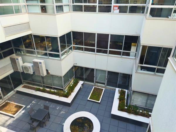 139  m² Office Space