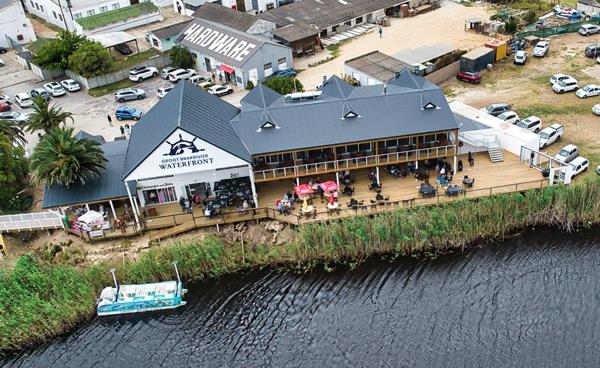 15  m² Commercial space