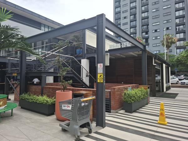 336  m² Retail Space