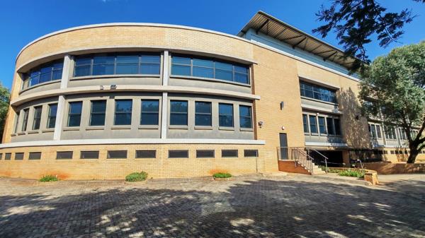 5 048  m² Office Space