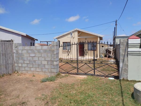 2 Bedroom House