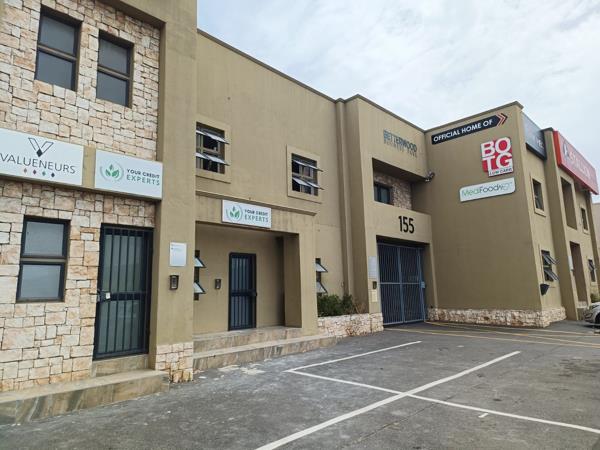 42  m² Commercial space