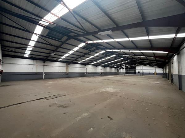 1 582  m² Industrial space