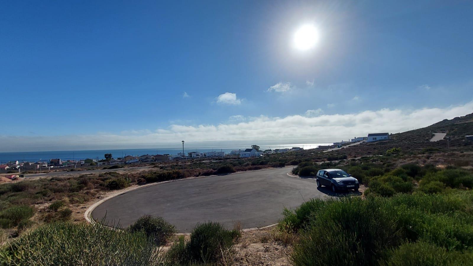 681 m² Land available in St Helena Views