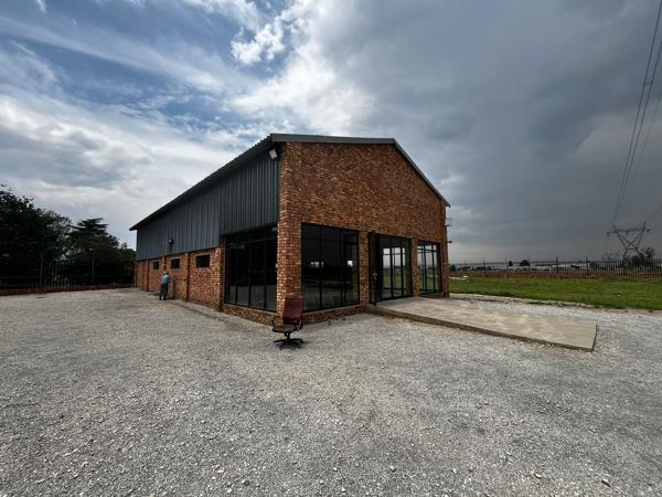 5 891  m² Industrial space
