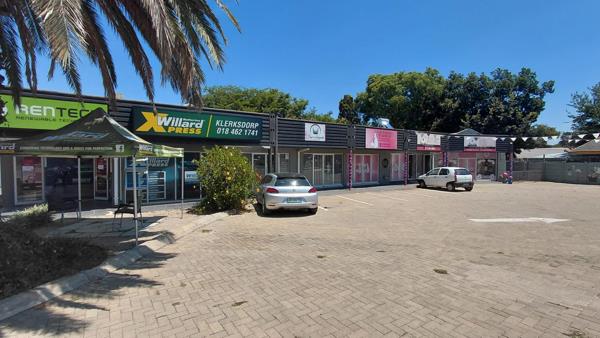 439  m² Commercial space