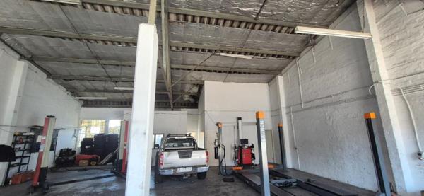 213 m² Industrial space