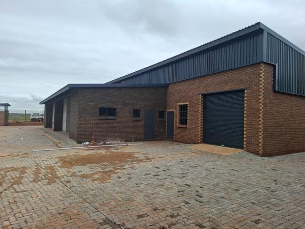 283  m² Industrial space