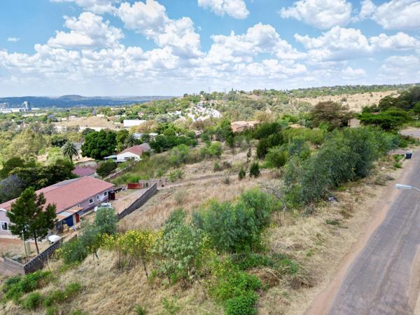 1 639 m² Land