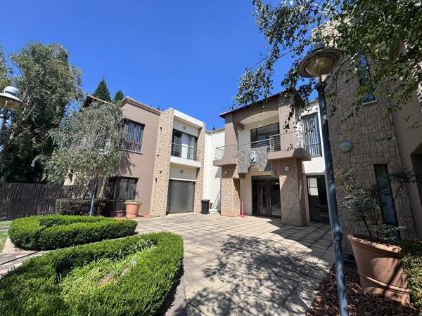 254  m² Commercial space