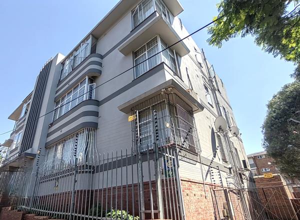 2.5 Bedroom Apartment