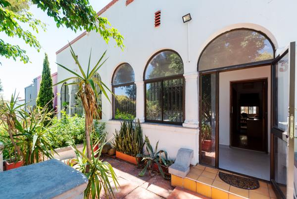 1 Bedroom House