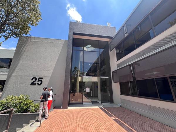 266 m² Office Space