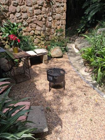 1 Bedroom Garden Cottage