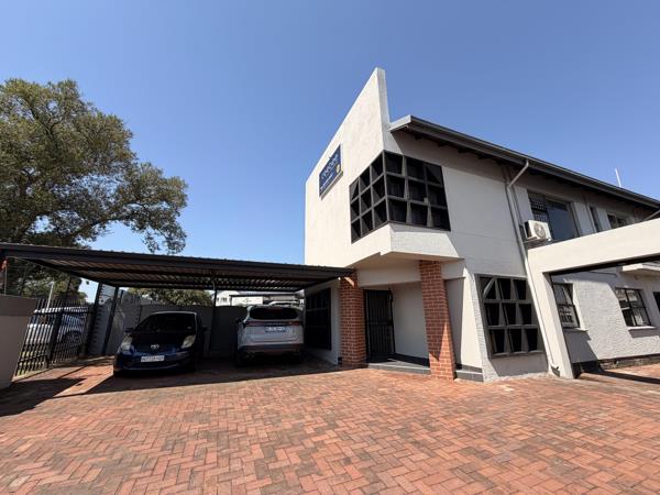 200  m² Commercial space