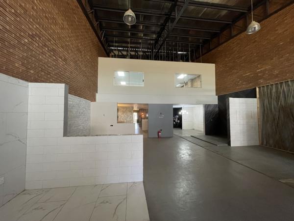 607 m² Industrial space