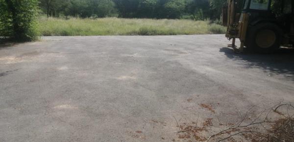 4 085 m² Land