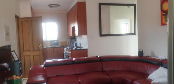 2 Bedroom Flat