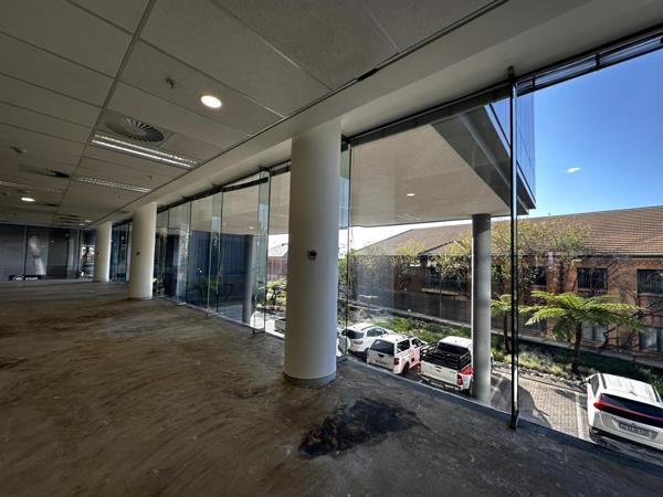 307 m² Office Space