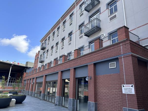 317  m² Commercial space