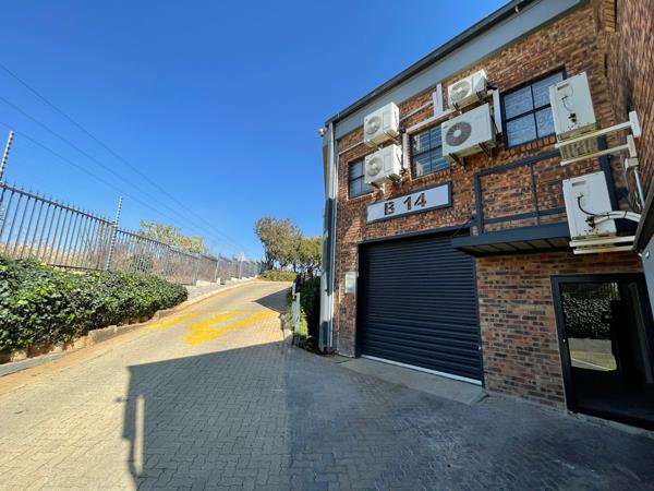 201  m² Industrial space