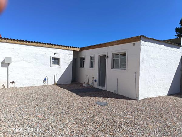 1 Bedroom Garden Cottage