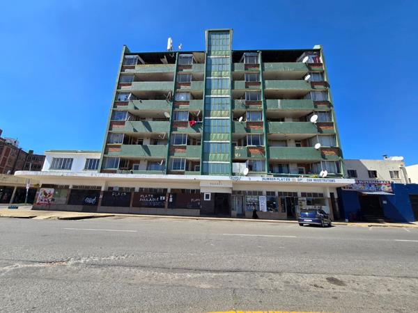 1 196  m² Commercial space