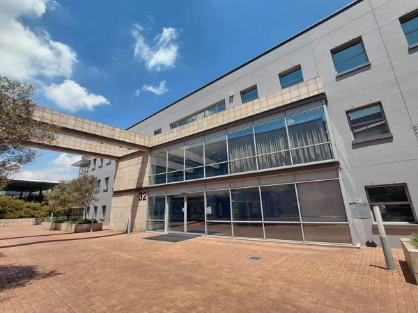 579 m² Commercial space