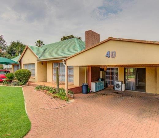 1 Bedroom Garden Cottage