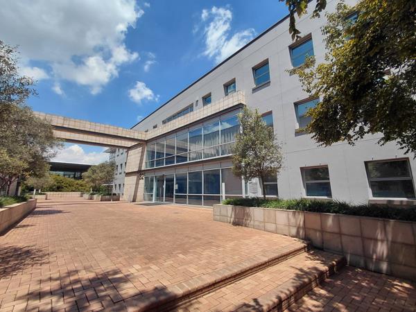 723 m² Commercial space