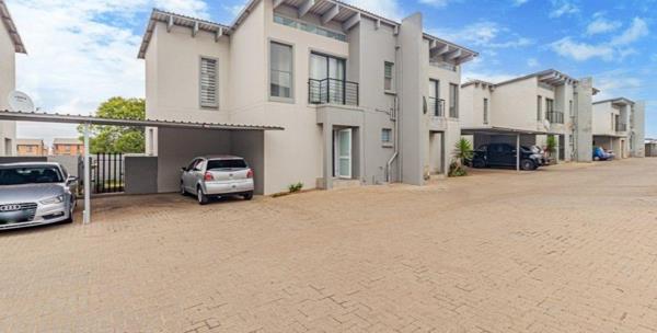 3 Bedroom Townhouse