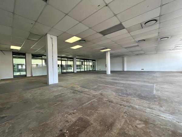 193  m² Commercial space