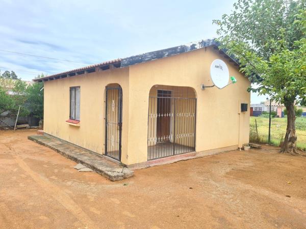 2 Bedroom House