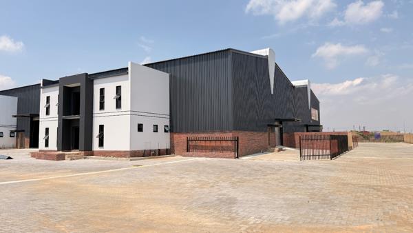 662  m² Industrial space