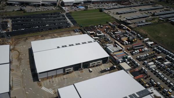 785  m² Industrial space