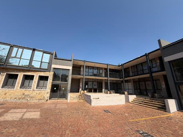 193  m² Commercial space