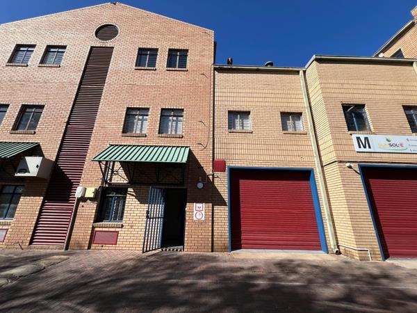 182  m² Industrial space