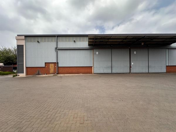 1 069  m² Industrial space