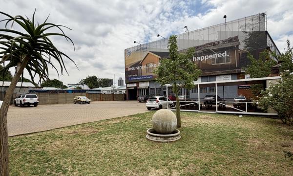 1 800 m² Industrial space