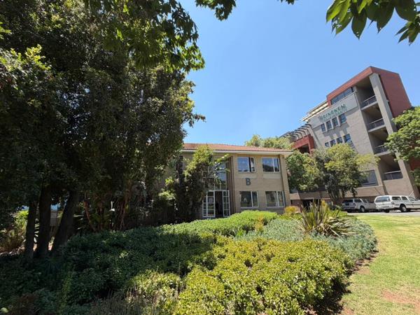 332 m² Commercial space