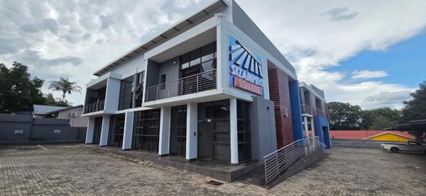 173  m² Commercial space