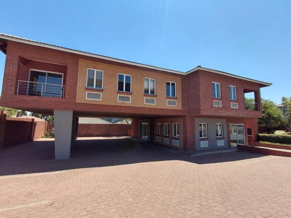 365  m² Commercial space