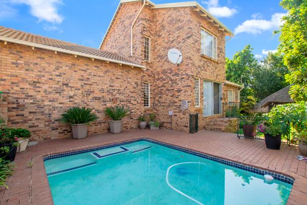 5 Bedroom Townhouse