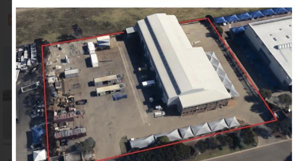 1 700  m² Industrial space