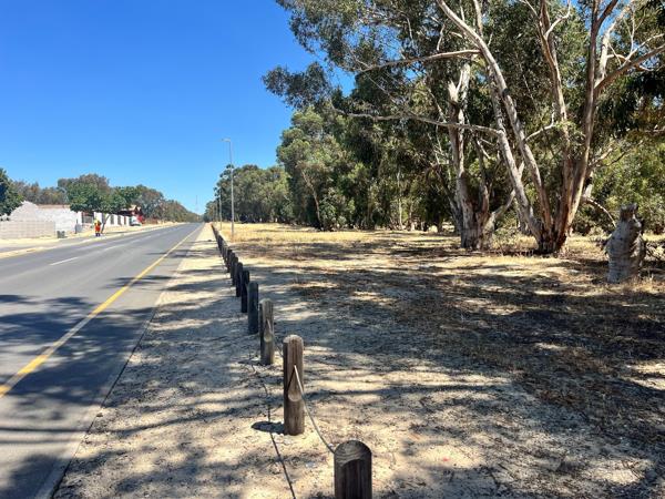 645  m² Commercial space