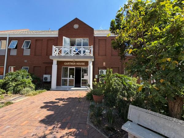 139  m² Commercial space