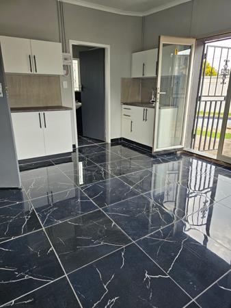 1 Bedroom Garden Cottage