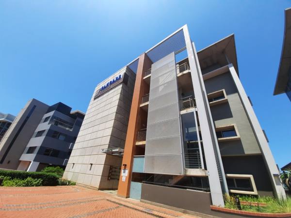 148  m² Commercial space