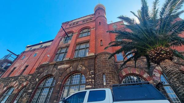 200  m² Office Space