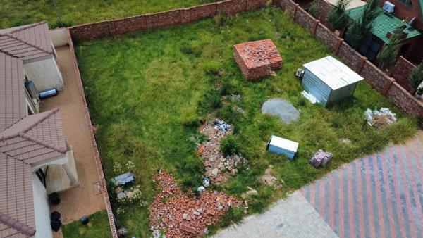 635 m² Land